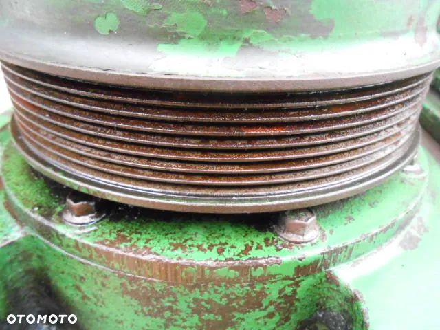 Pompa wody 6068TRW01 John Deere 7600 - 3