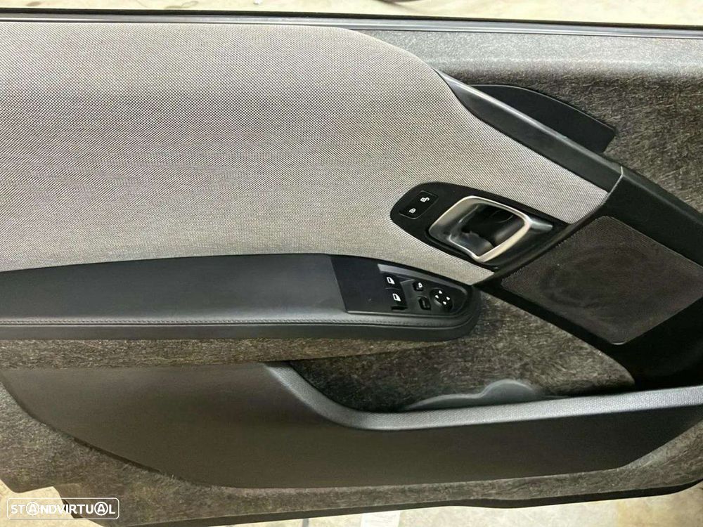 BMW i3 94Ah +Comfort Package Advance - 18