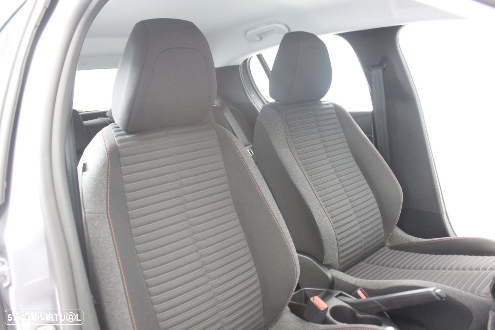 Peugeot 208 1.2 PureTech Active Pack - 12