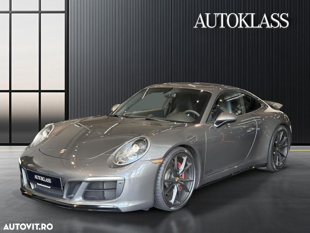 Porsche 911 Carrera GTS PDK - 2