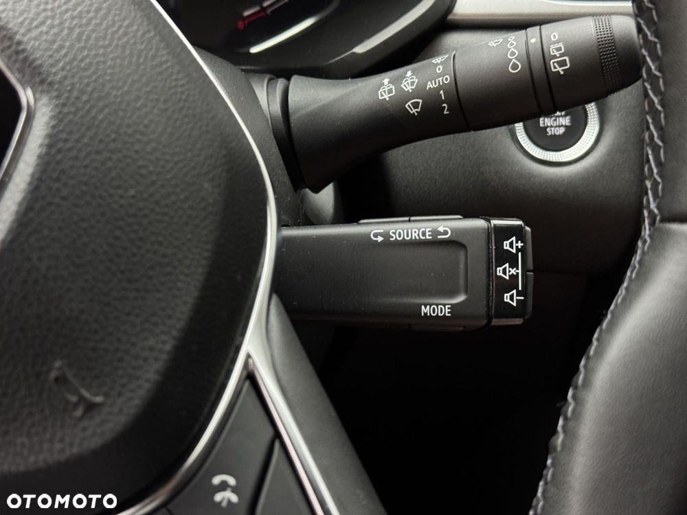 Renault Captur - 24