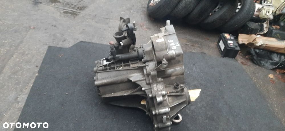 Skoda Seat Volkswagen Silnik 1.0 CHY Skrzynia biegów QAE - 9