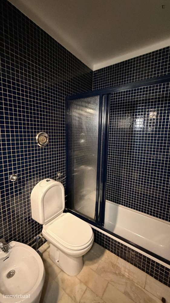 Quarto - localizado em Olivais Coimbra - Grande imagem: 5/13