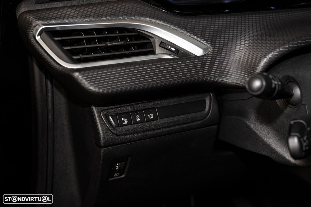 Peugeot 2008 1.6 BlueHDi Allure - 21