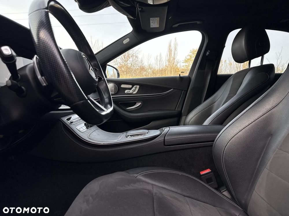 Mercedes-Benz Klasa E - 20