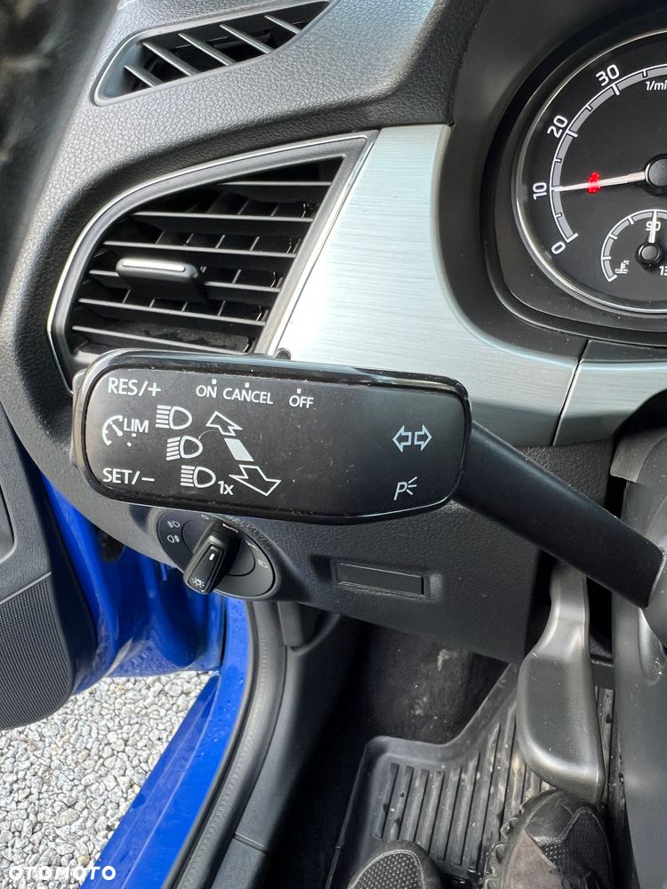 Skoda Fabia 1.0 TSI Style Color DSG - 20