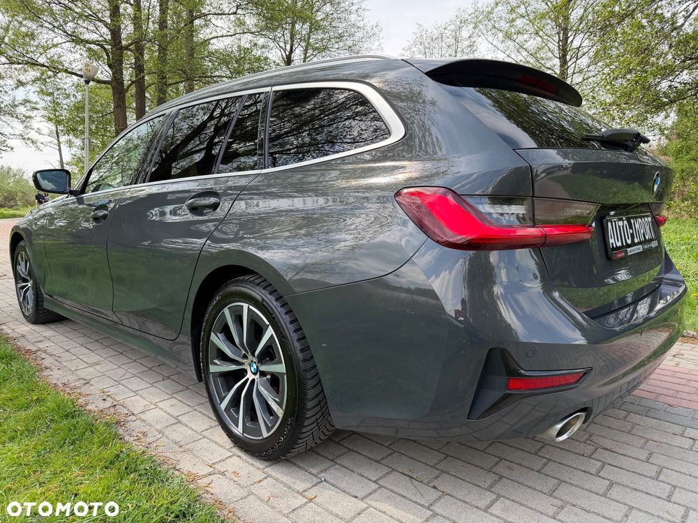 BMW Seria 3 320d Edition Luxury Line Purity - 5