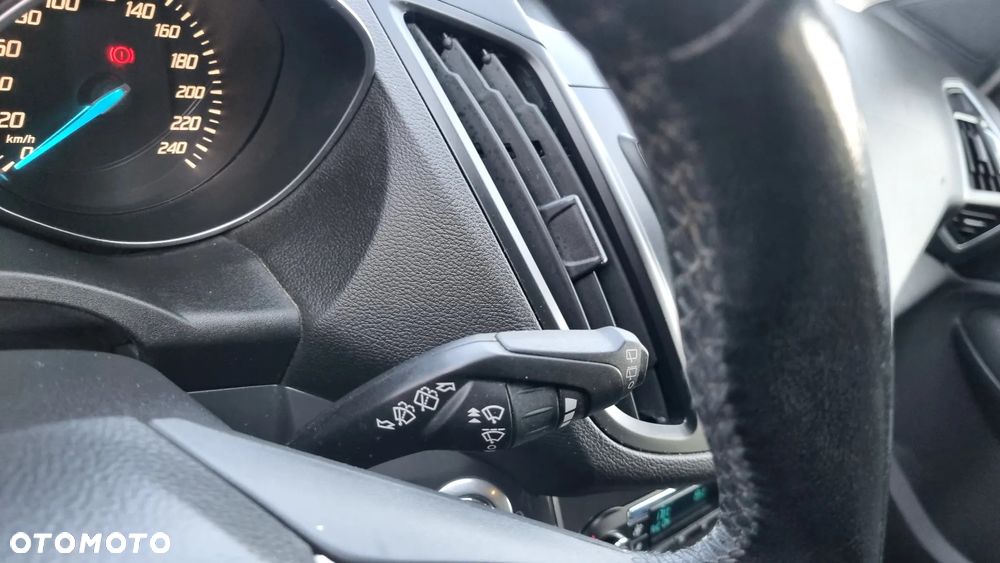Ford Kuga 2.0 TDCi 4x4 Titanium - 22