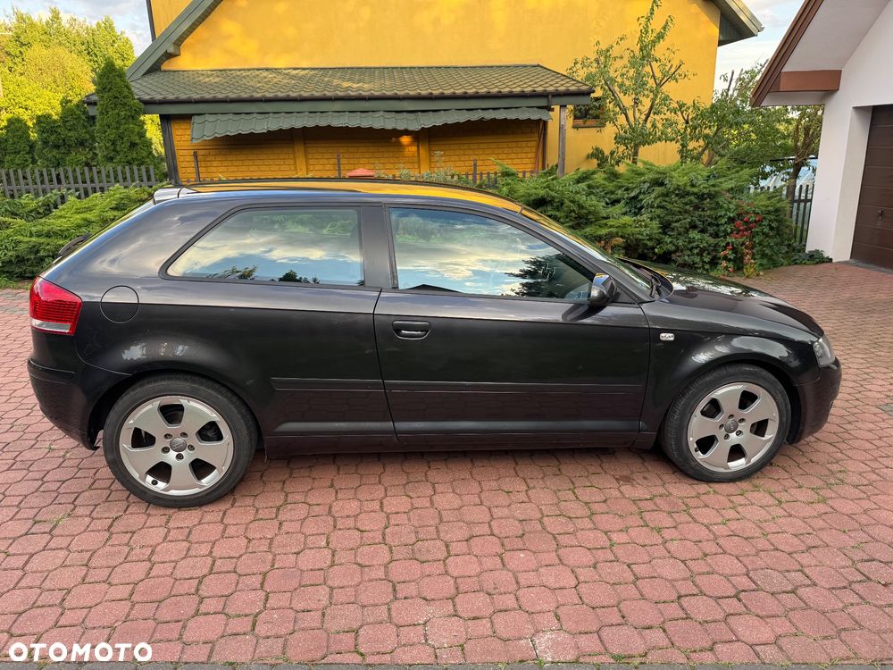 Audi A3 2.0 TDI Attraction - 4