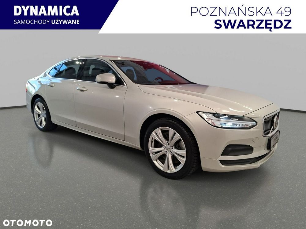 Volvo S90 - 2