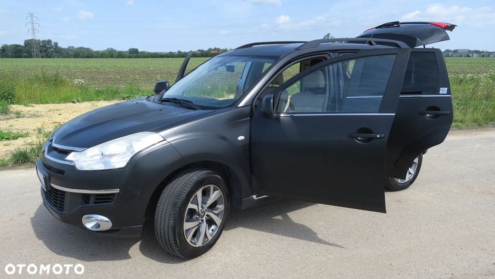 Citroën C-Crosser 2.2 HDi Exclusive DCS - 12