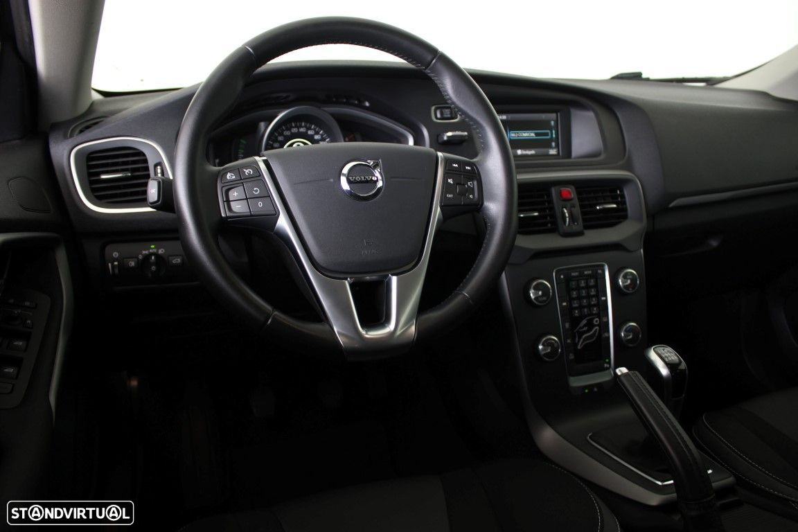 Volvo V40 - 15