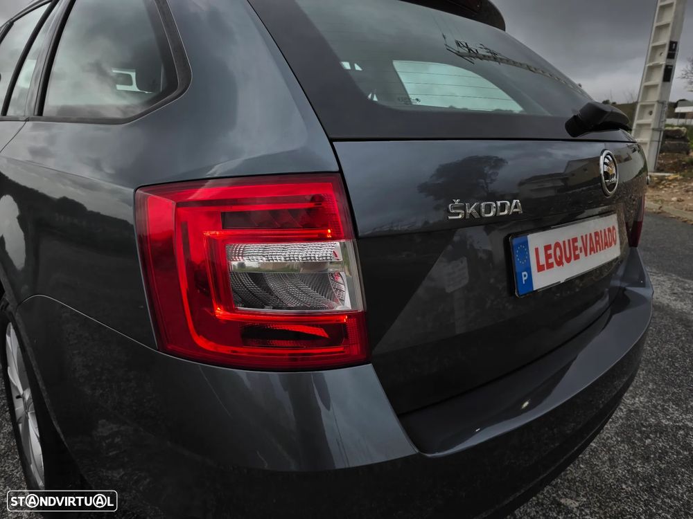 Skoda Octavia Break 1.6 TDi Ambition - 30