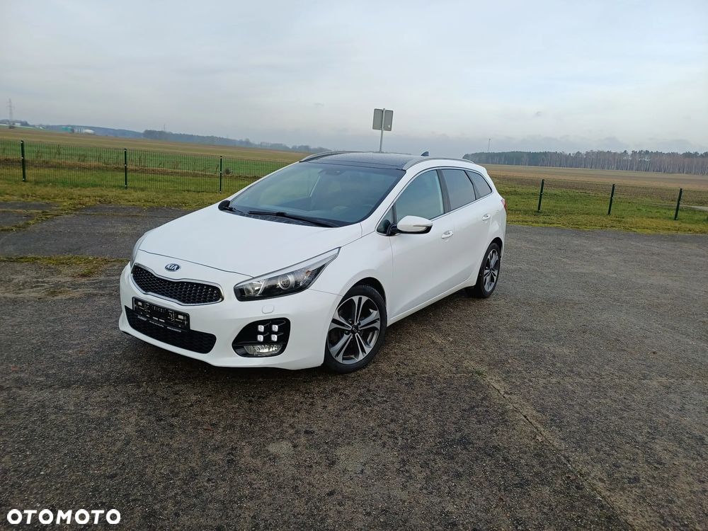 Kia Ceed 1.6 CRDi GT Line DCT - 1