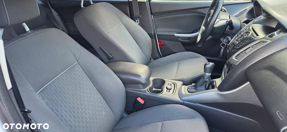 Ford Focus 1.0 EcoBoost Start-Stopp-System SYNC Edition - 19