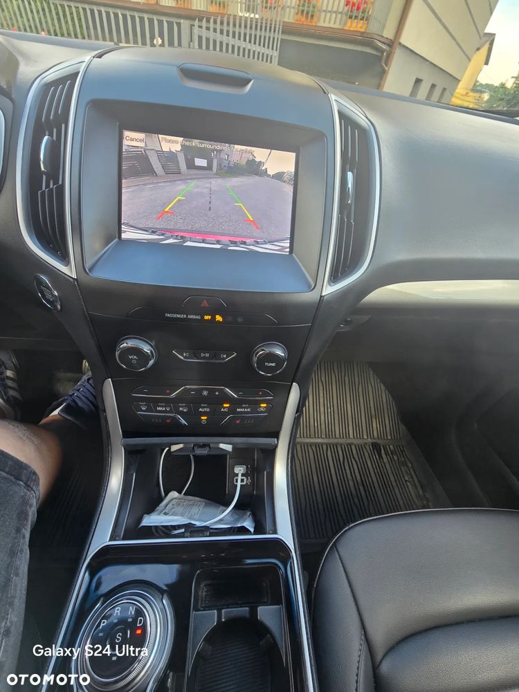 Ford Edge - 38