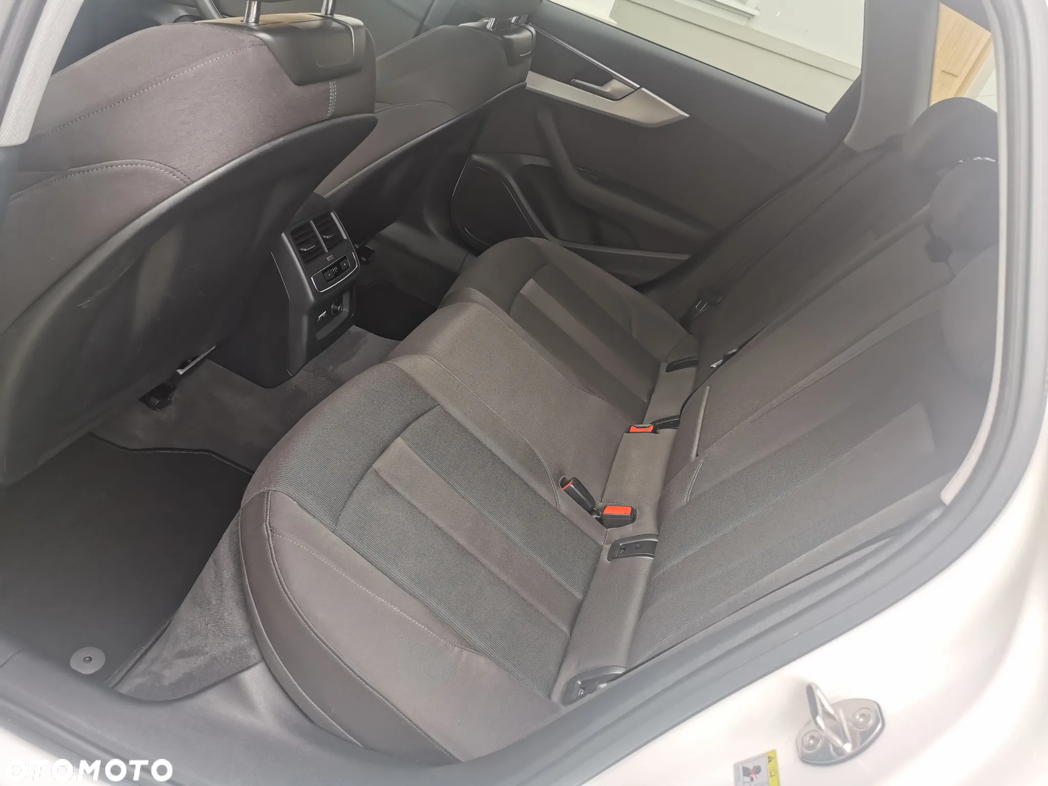 Audi A4 - 9