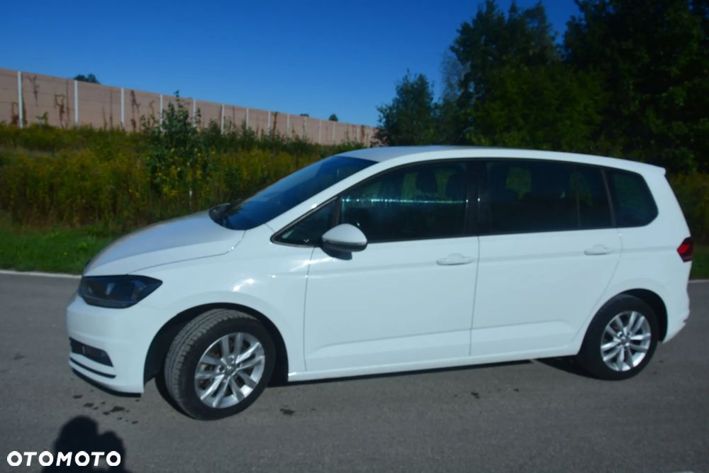 Volkswagen Touran 1.6 TDI SCR BlueMotion Technology Comfortline - 2