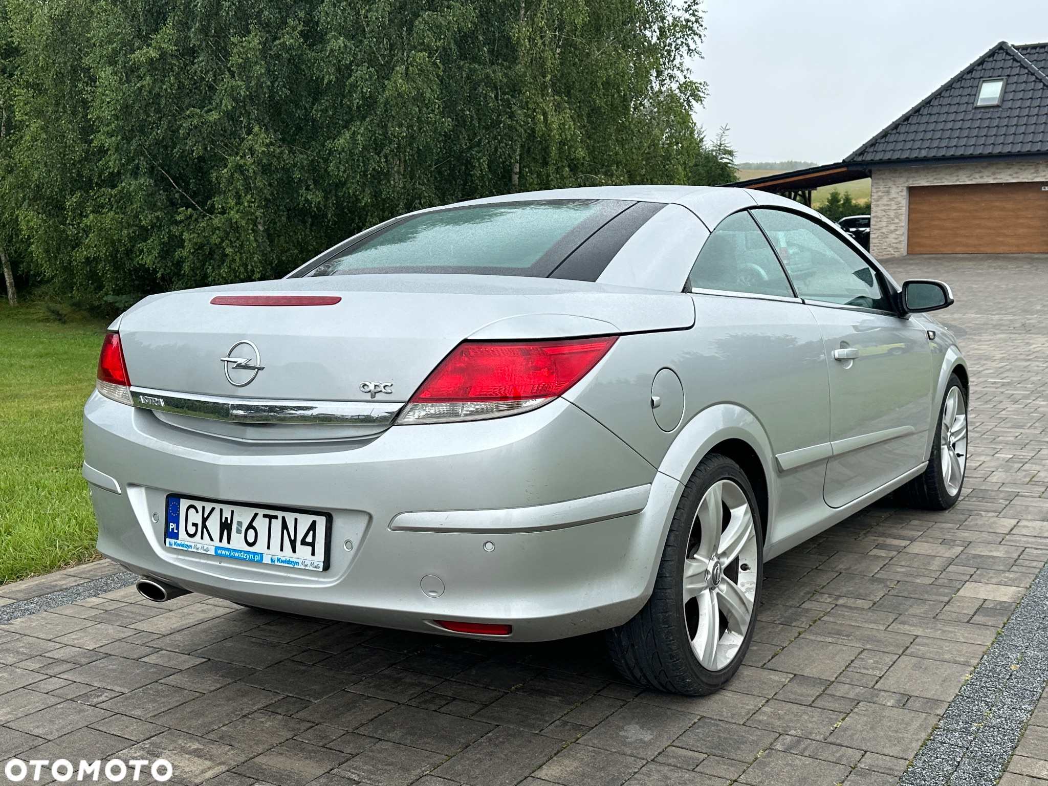 Opel Astra III GTC 1.8 Limited - 11