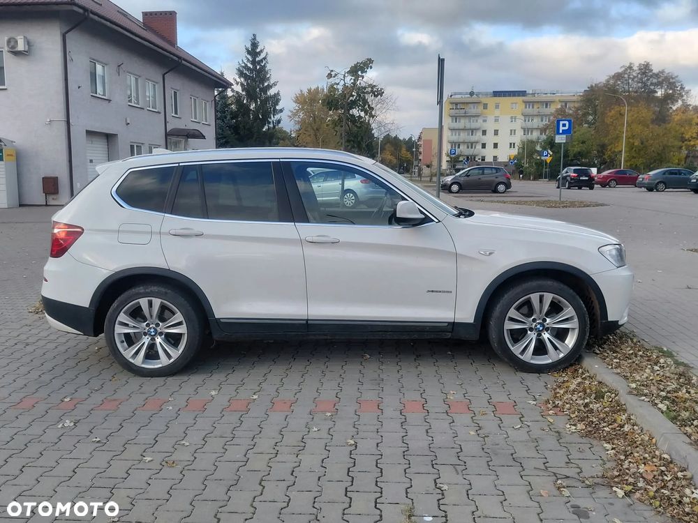 BMW X3 2012 photo 4