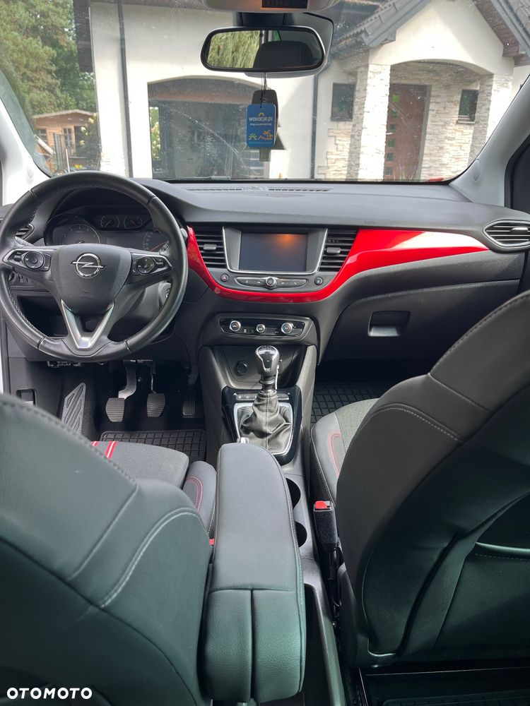 Opel Crossland X - 10