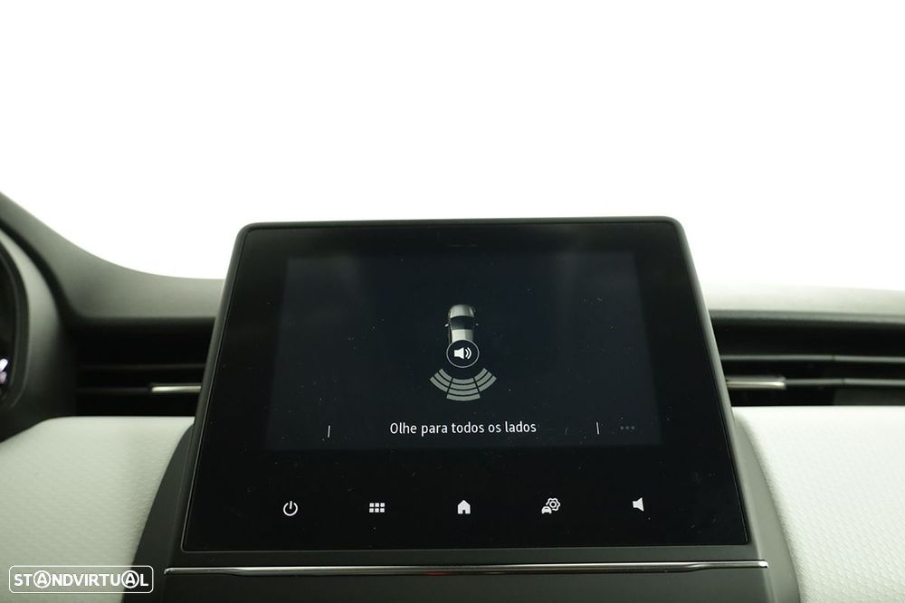 Renault Clio 1.0 TCe Evolution - 11