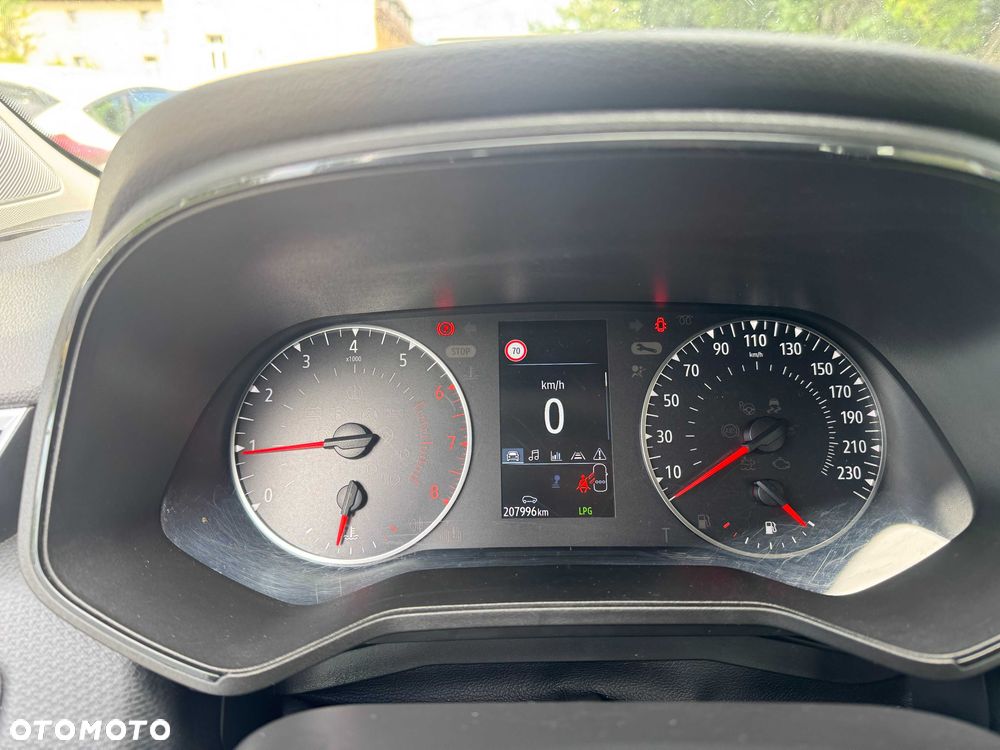 Renault Clio - 6