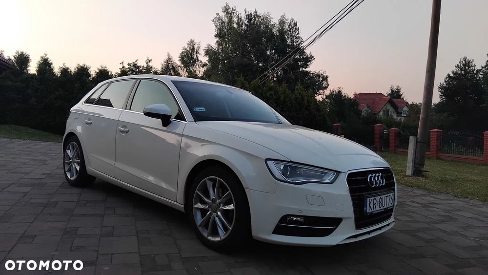 Audi A3 Sportback 1.6 TDI DPF Ambition - 8