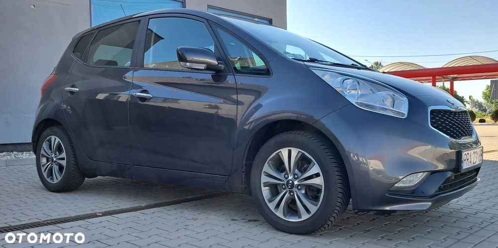 Kia Venga 1.6 CRDi 128 UEFA EURO 2016 - 9