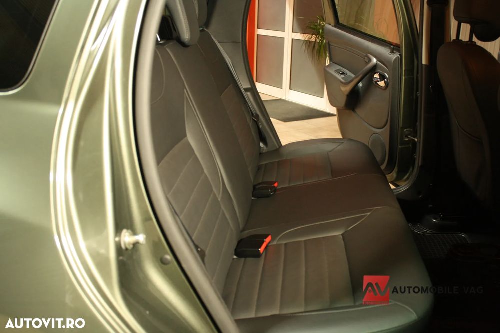 Dacia Duster dCi 110 FAP 4x4 Prestige - 12