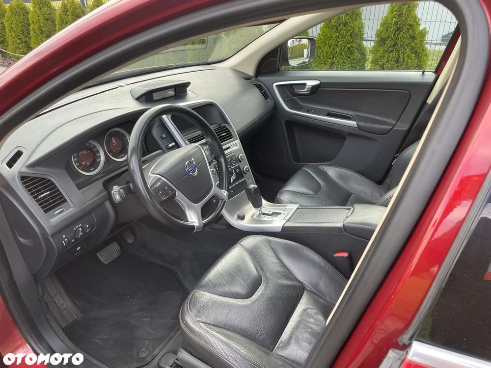 Volvo XC 60 D5 AWD Summum - 5