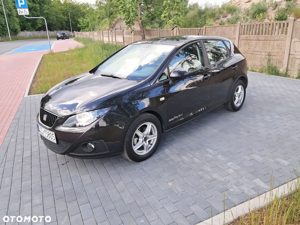 Seat Ibiza 1.4 16V Comfort Edition - 1