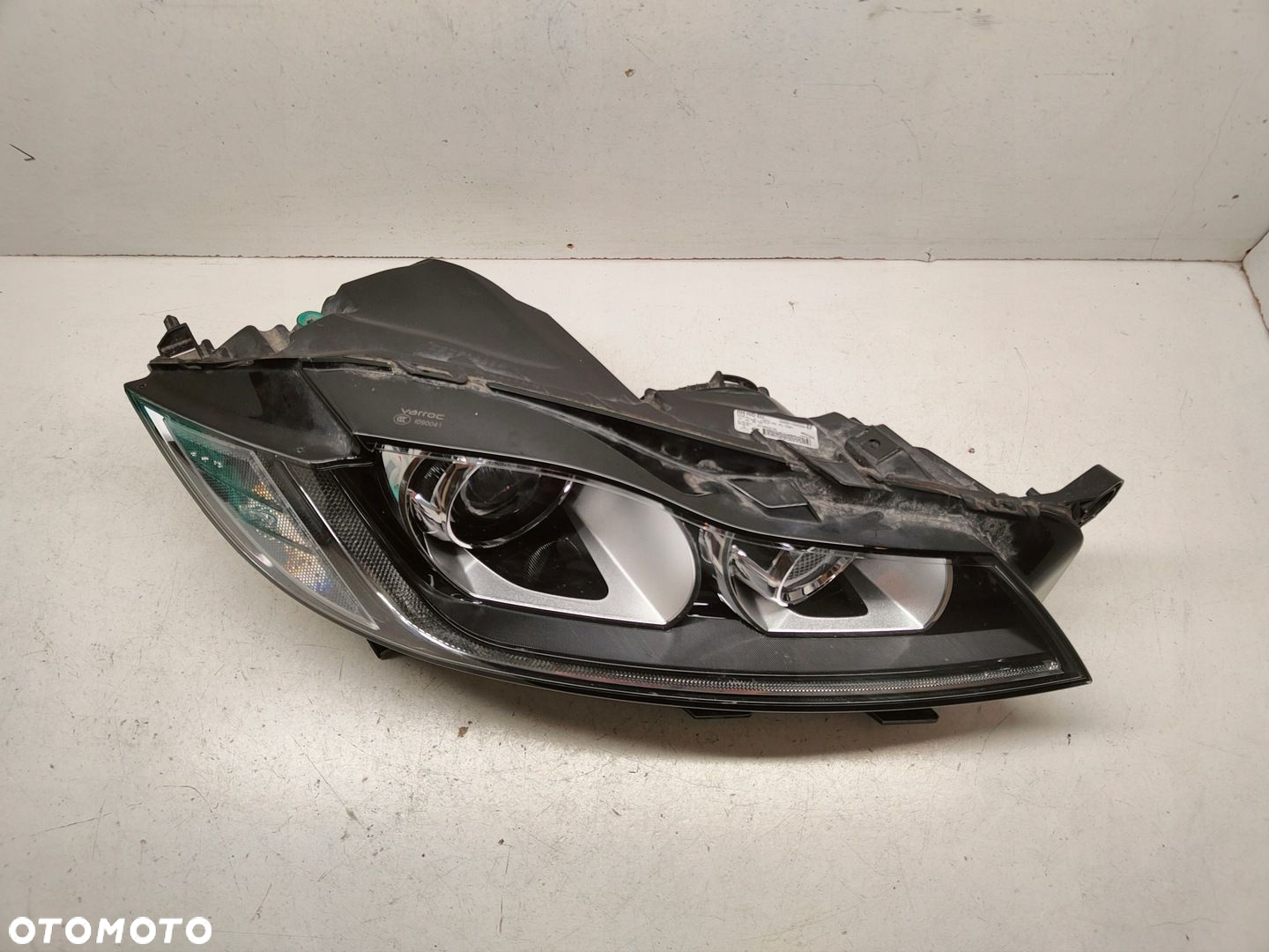 JAGUAR XF II 16 R LAMPA PRAWY PRZÓD GX63-13W029-EF - 2