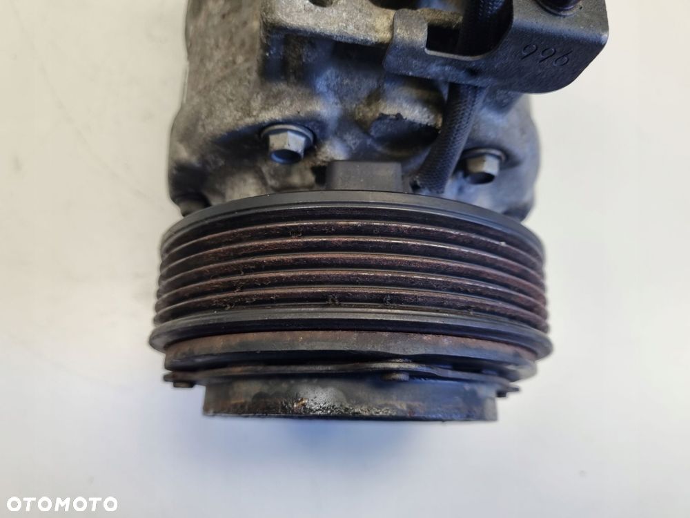 SPRĘŻARKA KLIMATYZACJI BMW E90 E91 2.0 D _ pompa 447260-3822 - 5