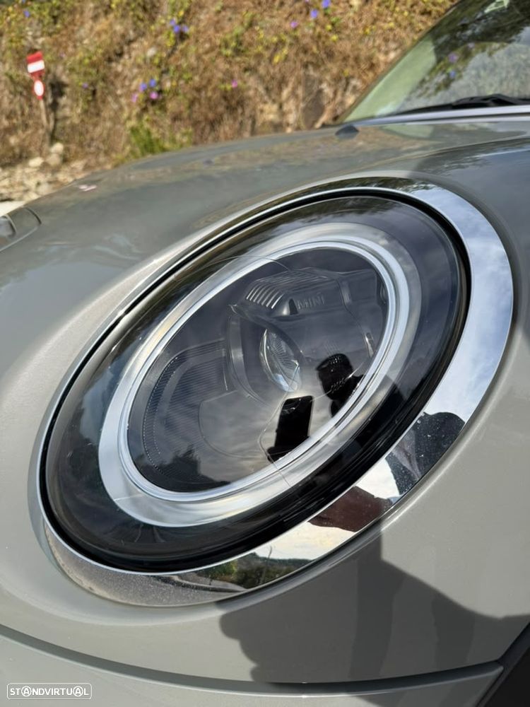 MINI 3 Portas Cooper SE Classic - 11