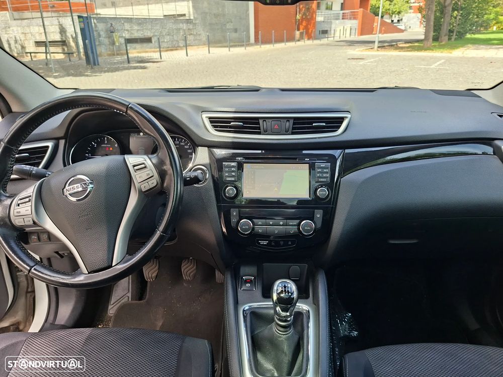 Nissan Qashqai 1.5 dCi N-Connecta 18 RS+PS - 12