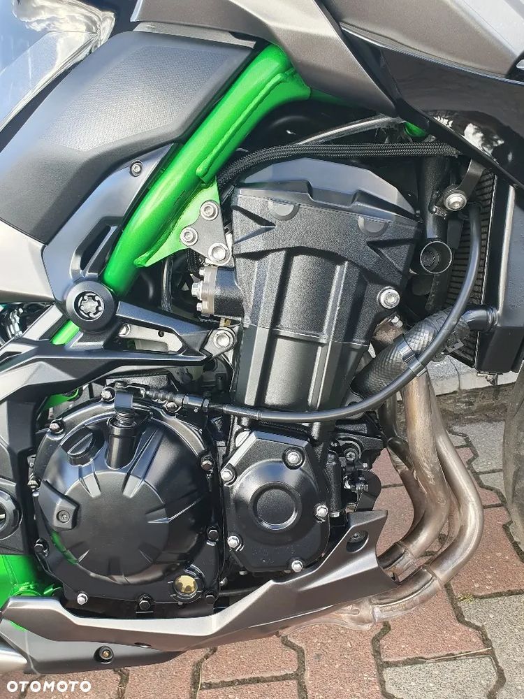 Kawasaki Z 900 - 26