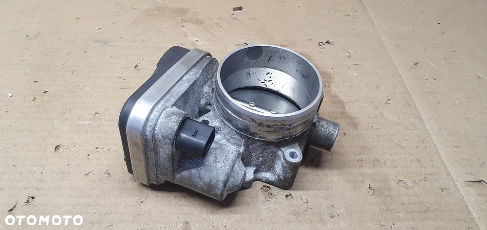Przepustnica VW Phaeton 3.2 R32 022133062AD - 3