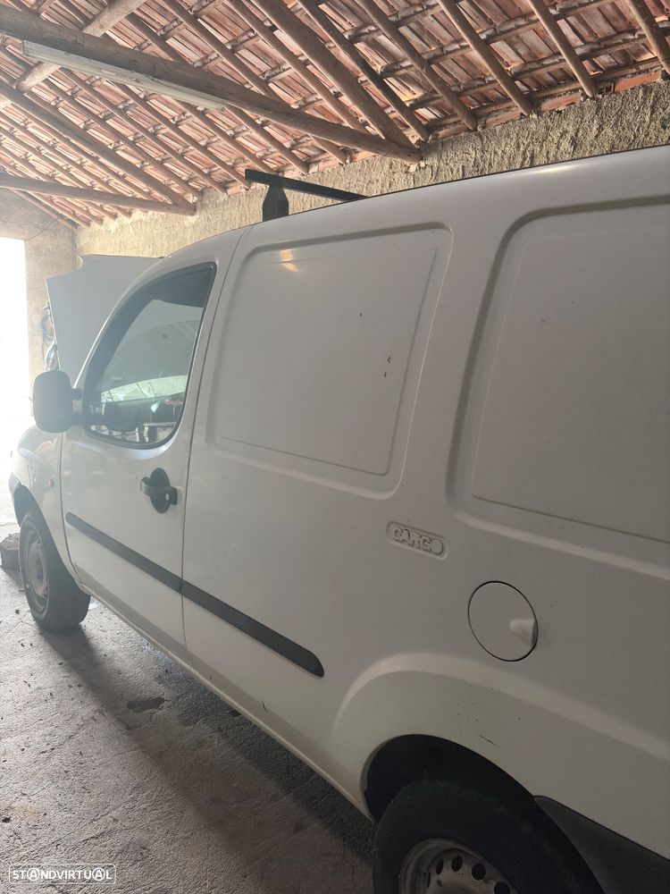 Fiat Doblo 1.9 JTD HLX - 1