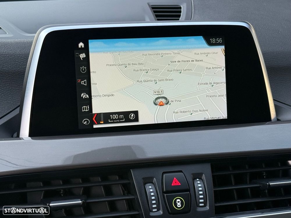 BMW X1 16 d sDrive Auto Line Sport - 13