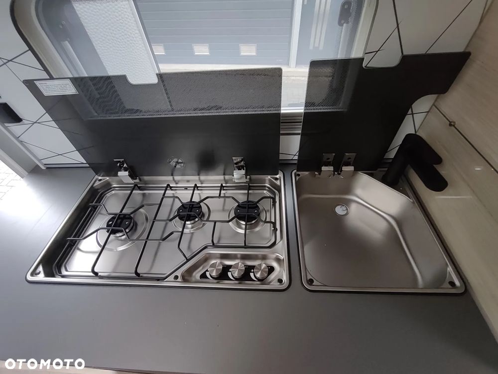 Fendt APERO 560 SKM - 11