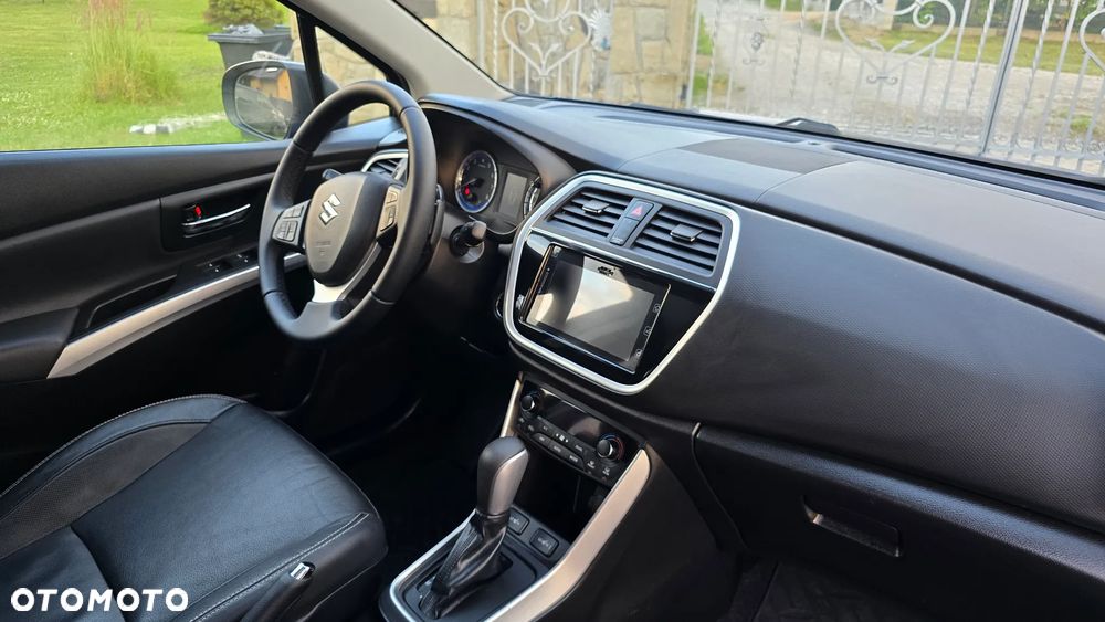 Suzuki S-Cross - 16