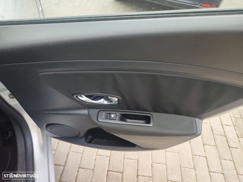 Renault Mégane 1.5 dCi Dynamique - 14