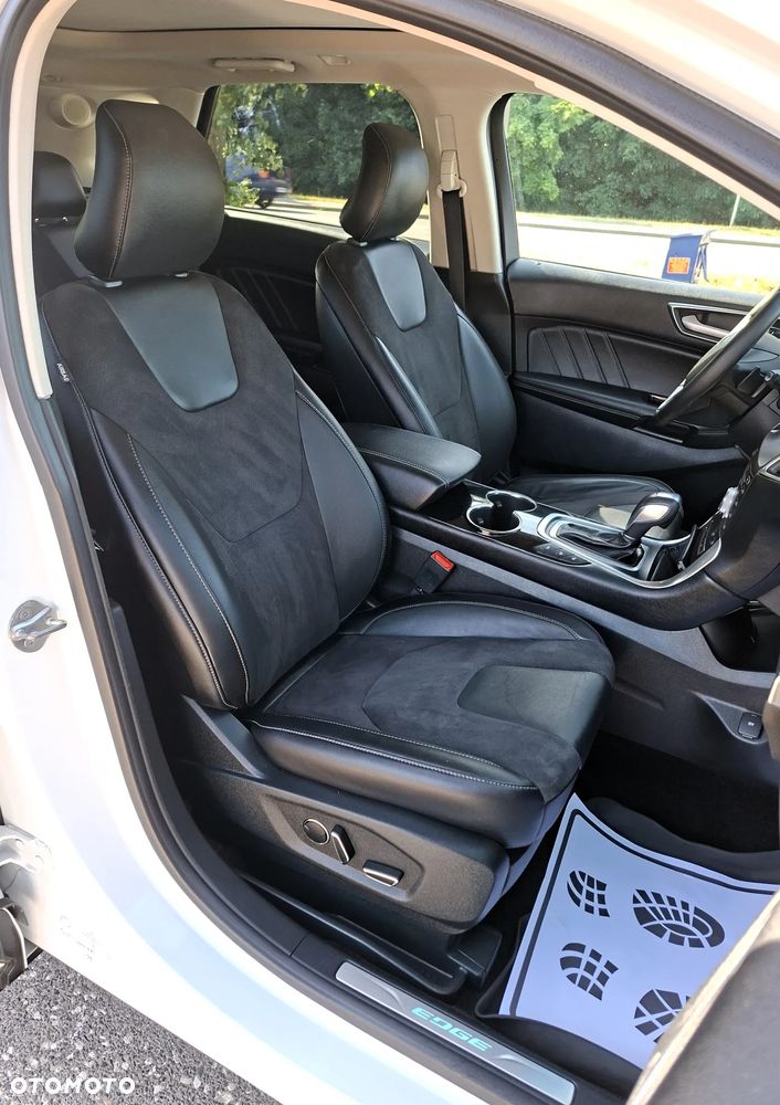 Ford Edge 2.0 TDCi Bi-Turbo 4x4 ST-LINE - 13