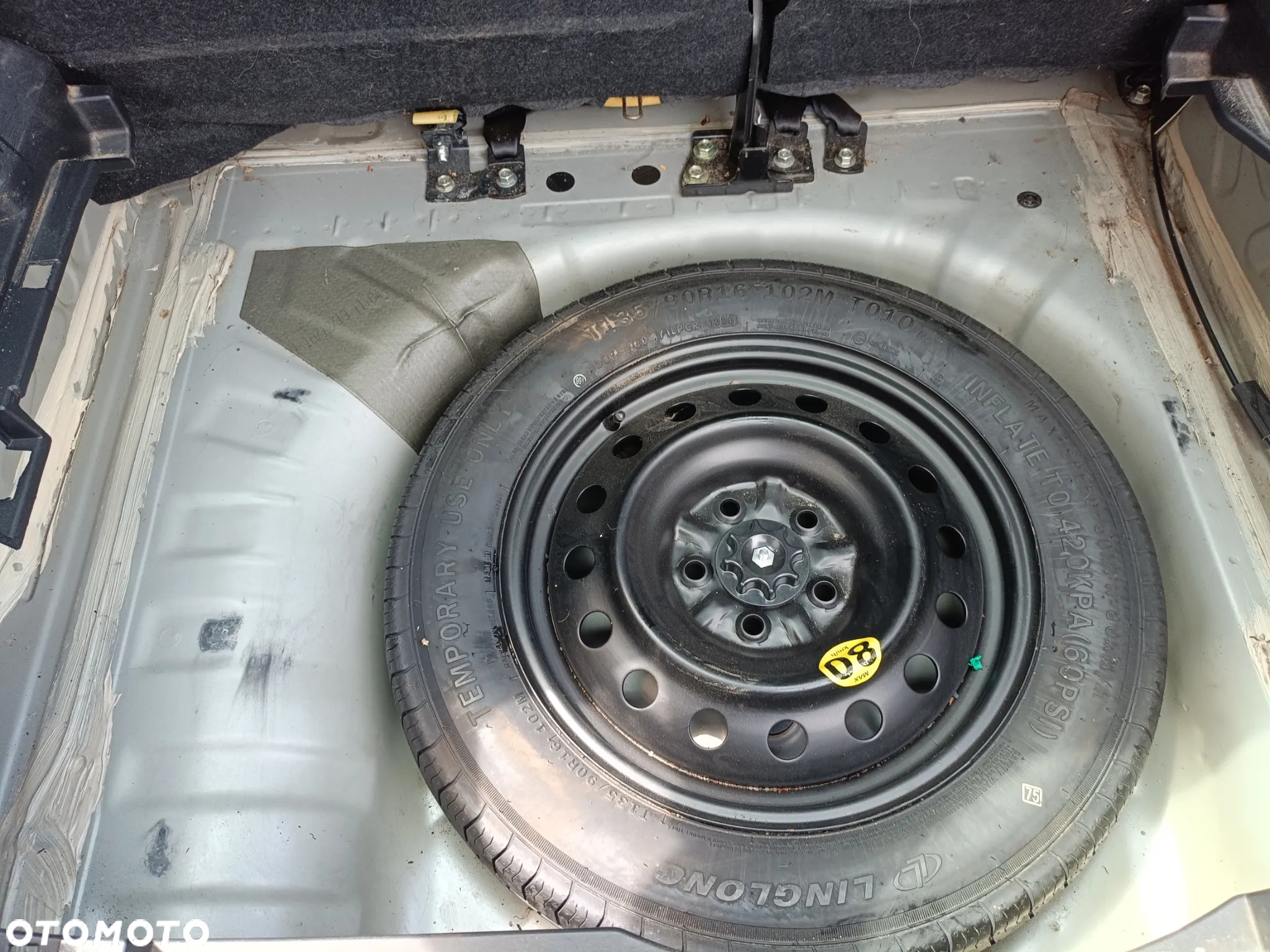 Nissan Juke 1.6 Visia - 15