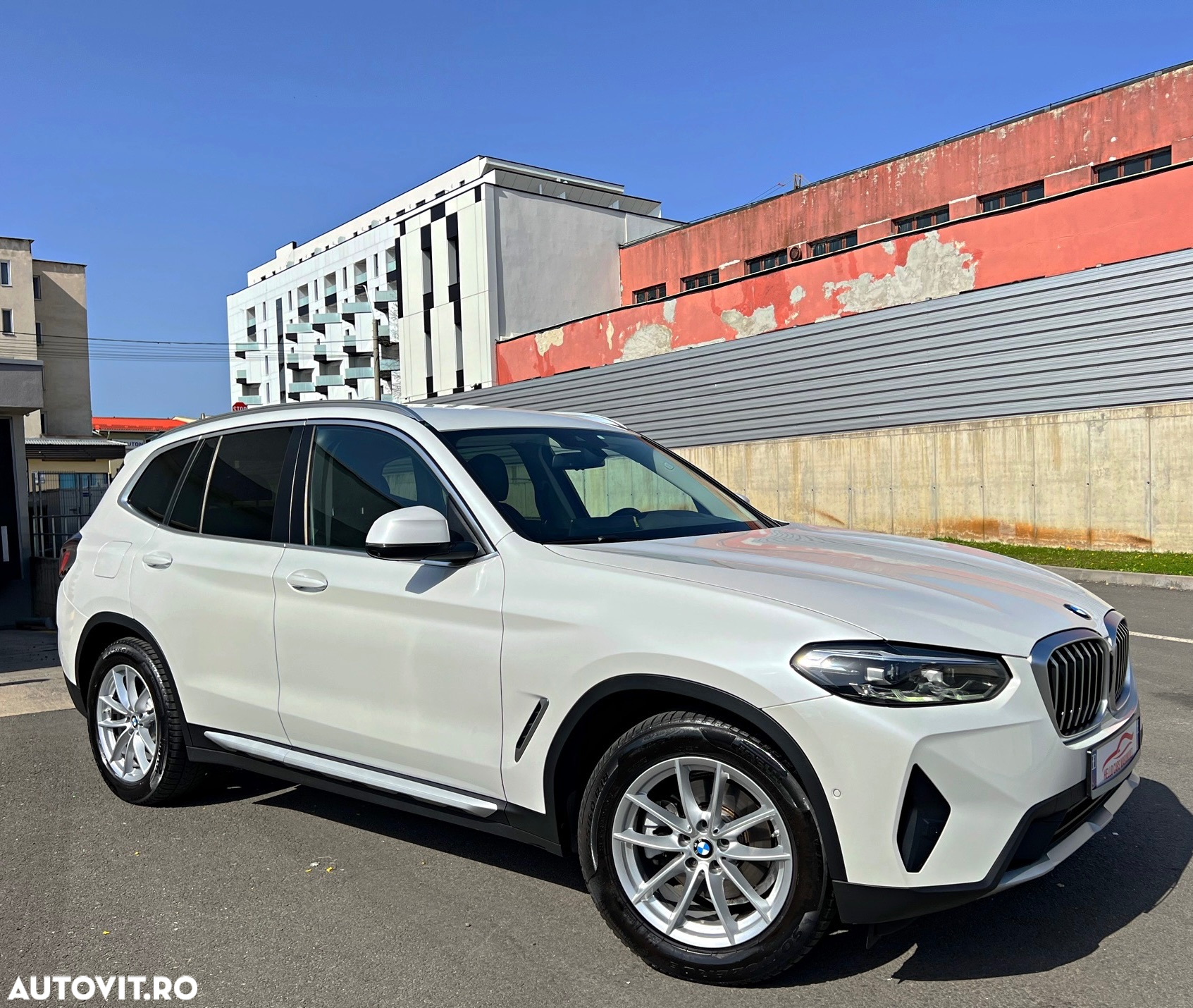 BMW X3 xDrive20d AT Luxury Line - 8