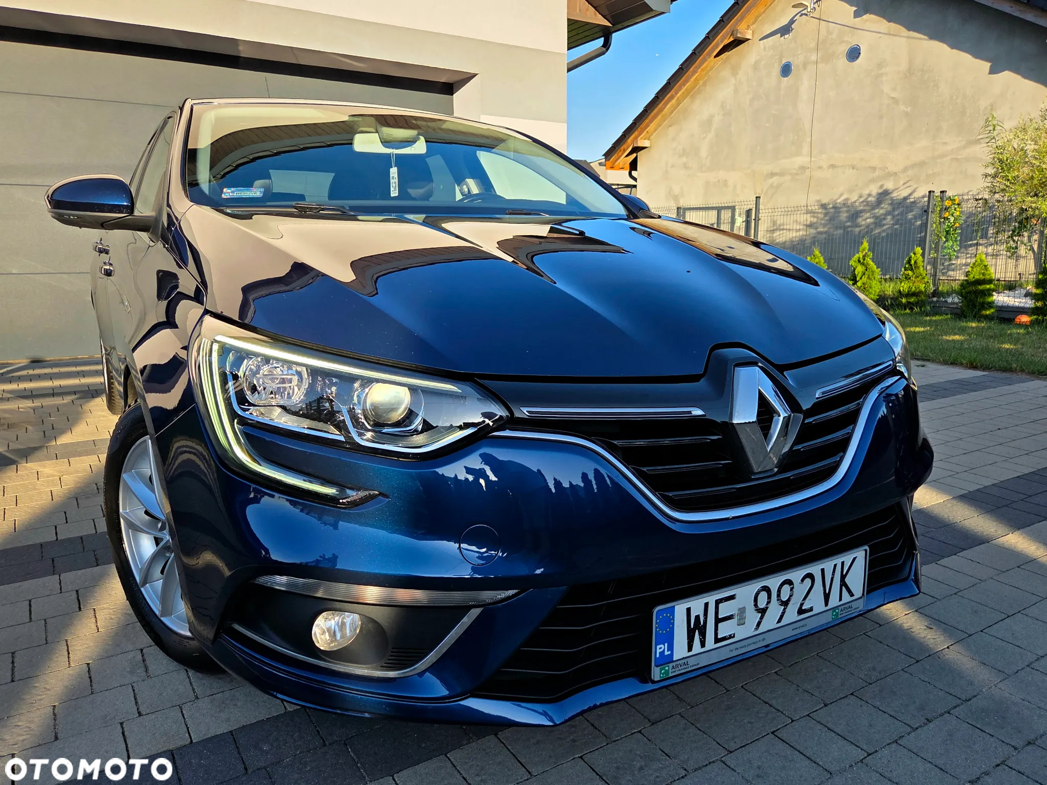 Renault Megane 1.5 Blue dCi Intens - 3