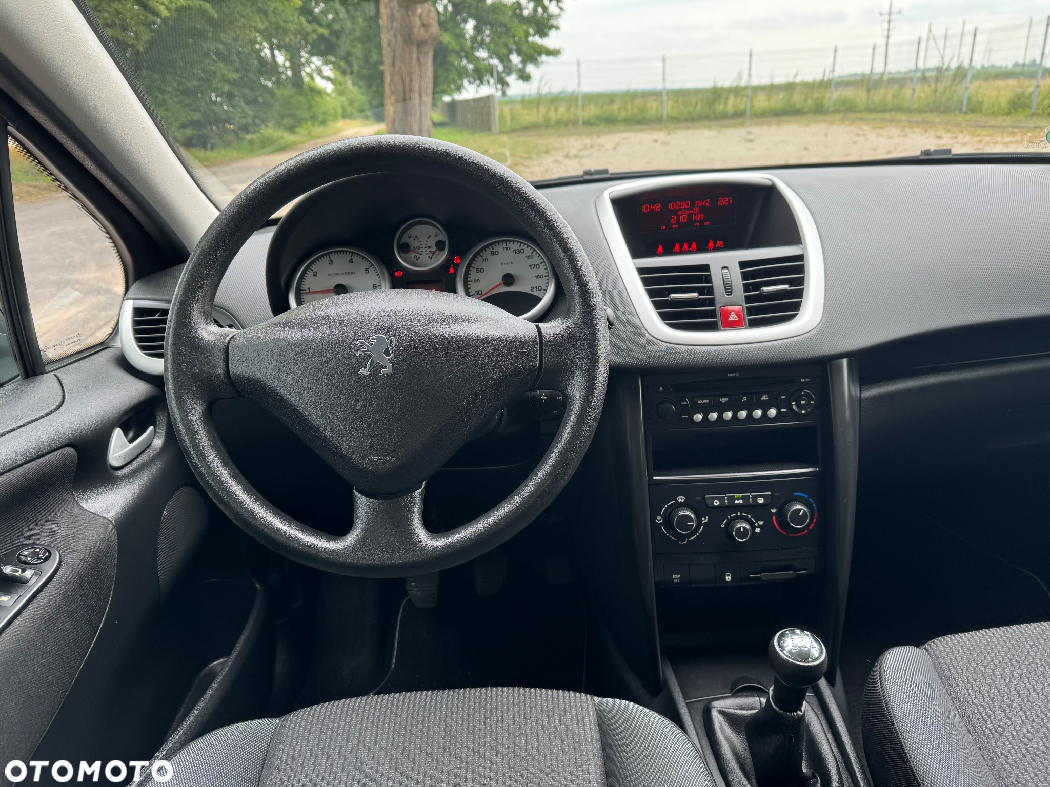 Peugeot 207 - 27