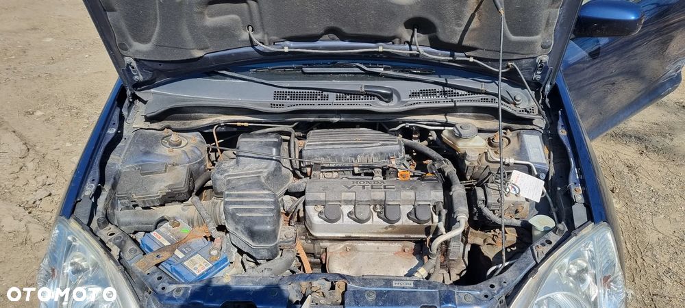 Honda Civic 1.6i ES - 12