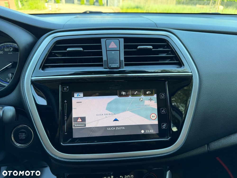 Suzuki SX4 S-Cross 1.0 T Premium - 25